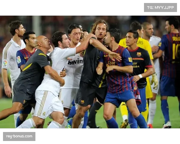 西甲第10轮豪门对决巴塞罗那挑战皇家马德里激情上演经典德比战